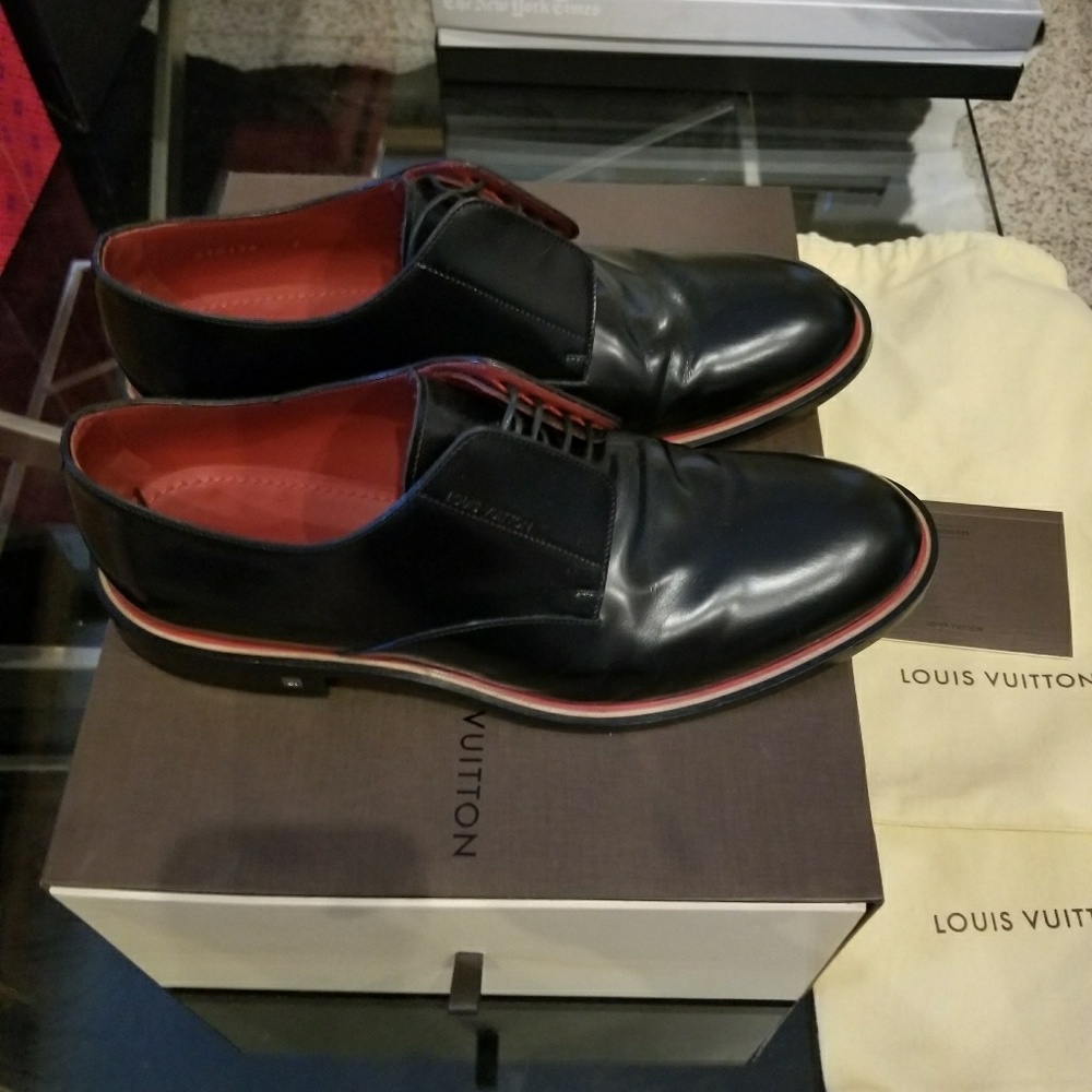 🐇SOLD 🐇Louis Vuitton Derby Shoe Black Sz 8.5